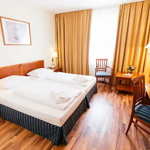 3* Hotel Excelsior - Station
